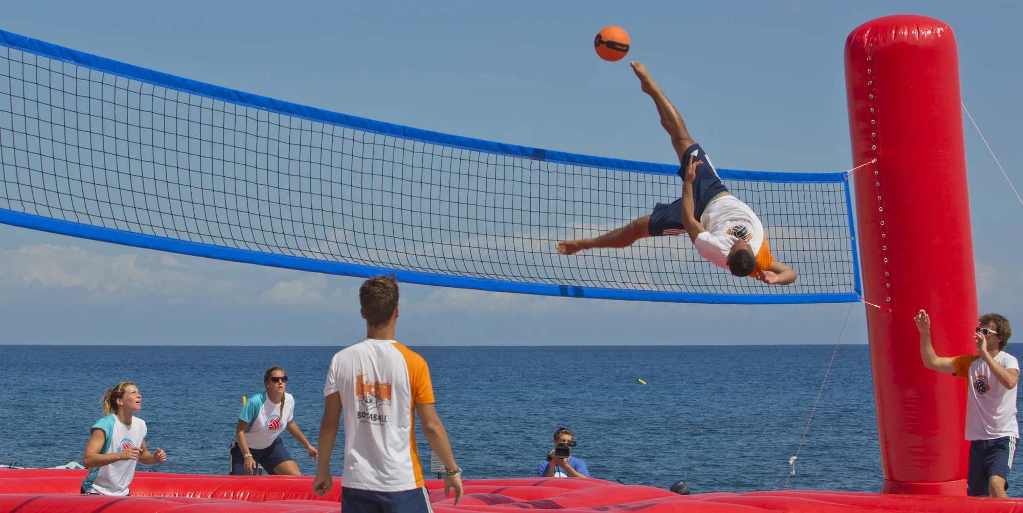 PVC Inflatable Bossaball Is Volleyball Played on an Inflatable Court to Latin Music