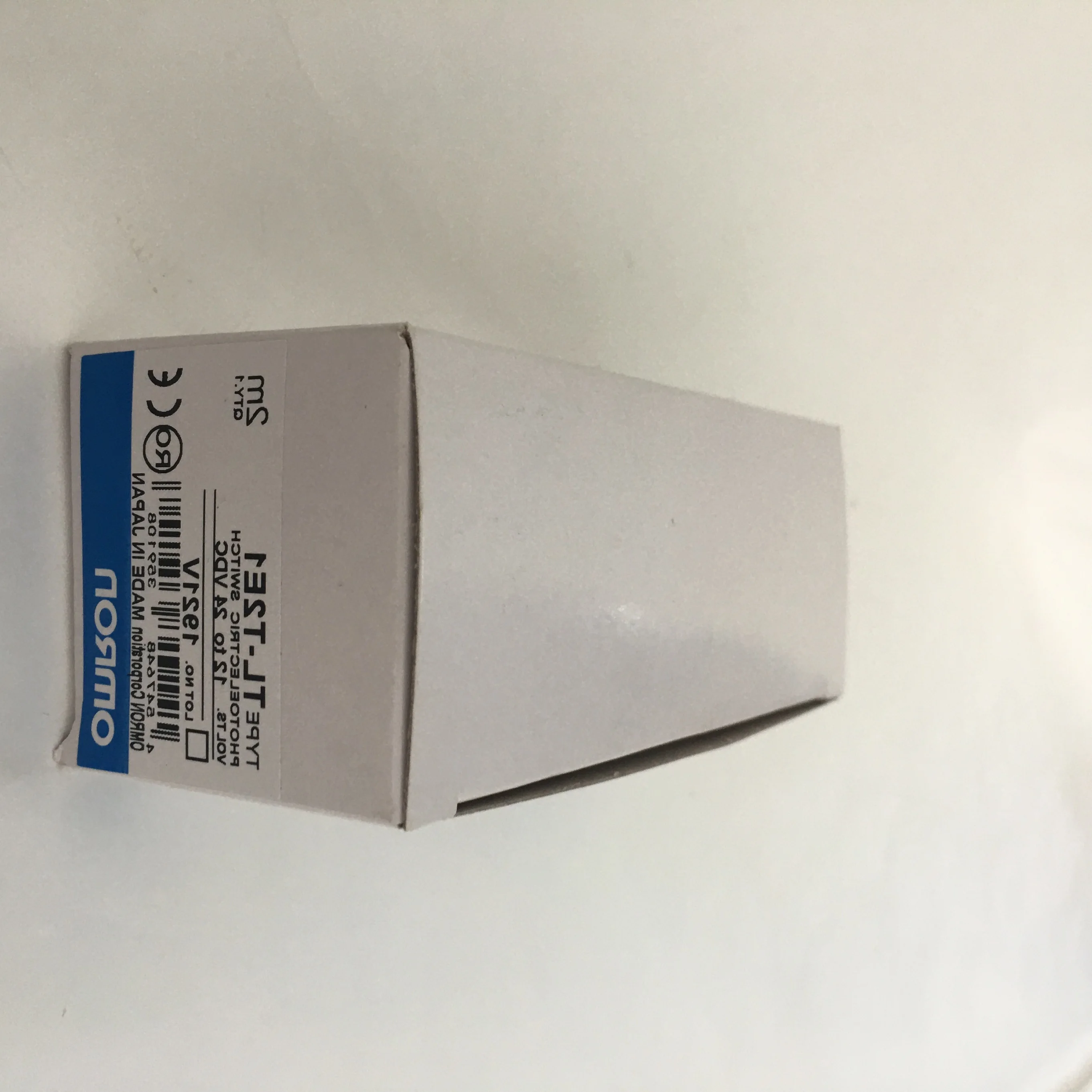 Omron Photoelectric sensor TL-T2E1