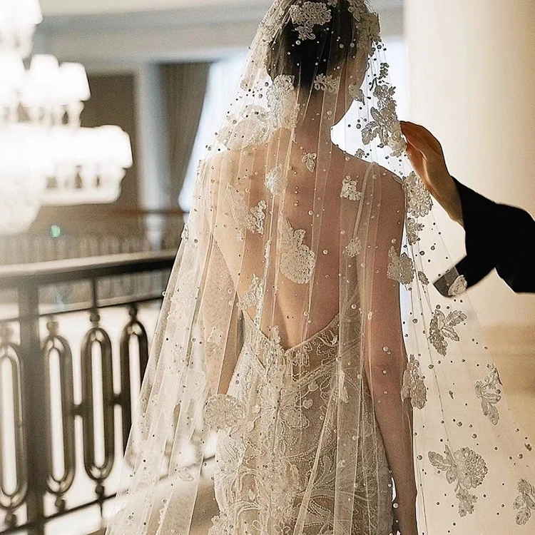 S6488F - Elegant Wedding Veils with Pearl Headgear Flow