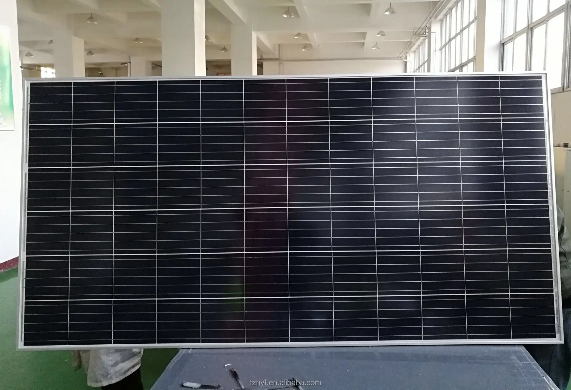 Monocrystalline Solar Panel 250w High Efficiency 150w160w 180w 200w 250w 270w 300w Small Size Mono Custom Solar Panels Price