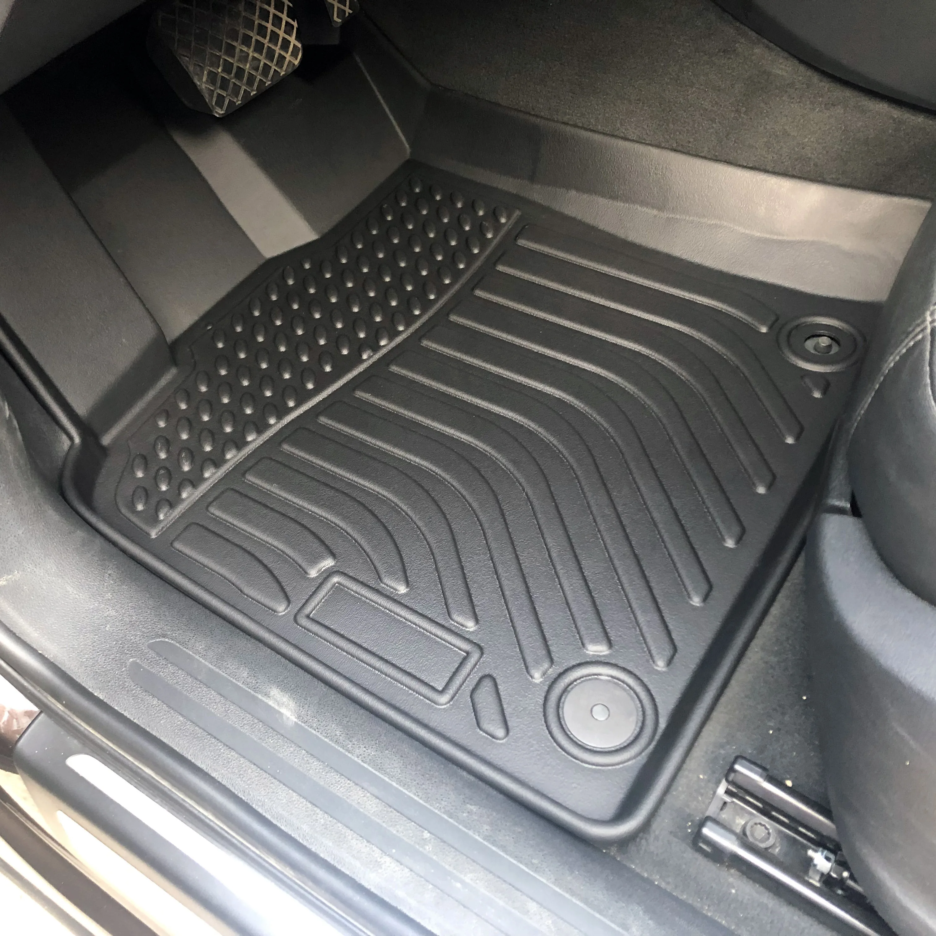 Tappetini Auto TPE Per Nissan Kicks 2025 - 2 File + Bagagliaio E Schienale, Protezione Universale Antiscivolo, Facili Da Pulire