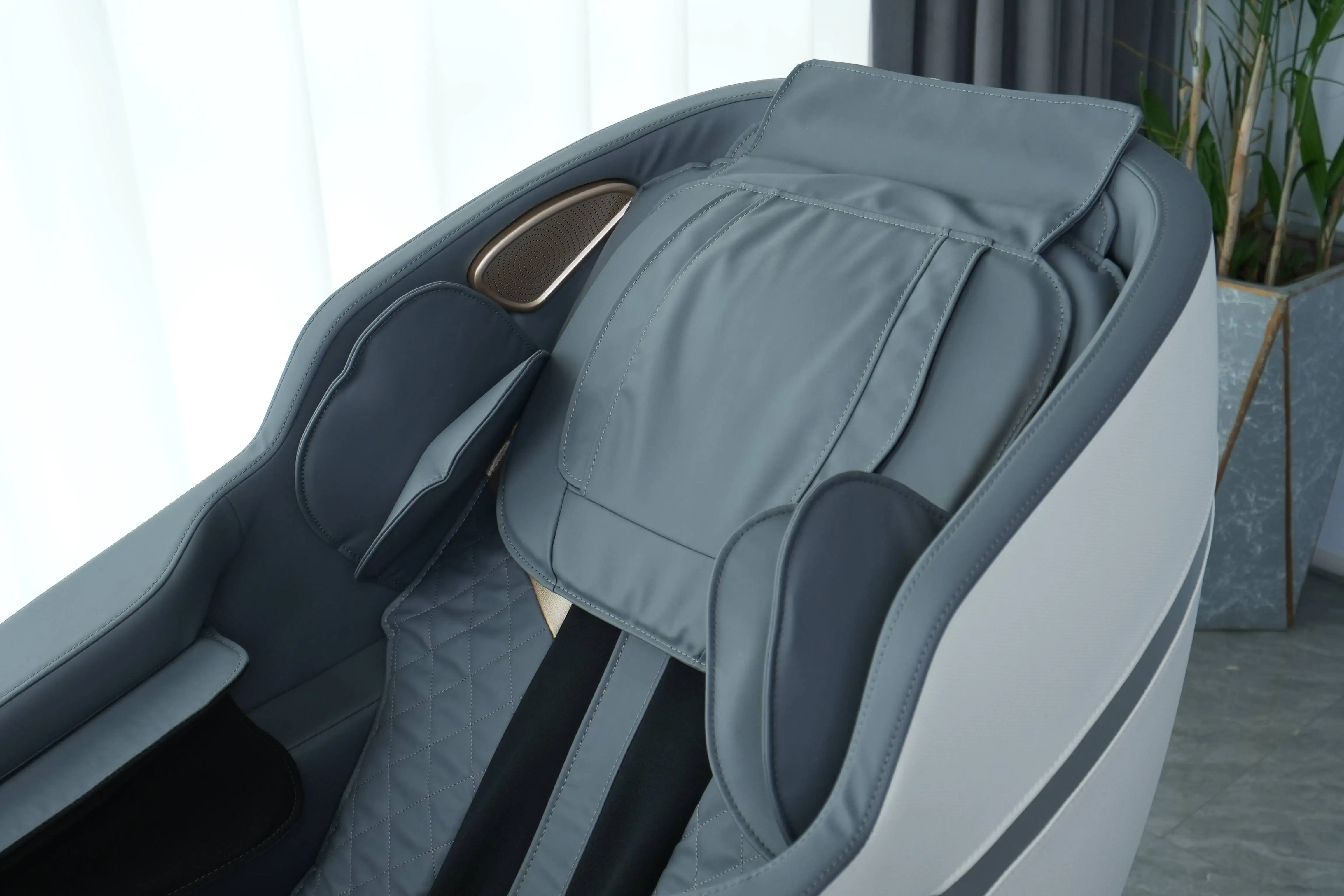 product japanese shiatsu electric massage chair 2024 with hand luxury style large infrared full body premium massage chair for men-6