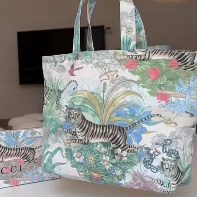 Ancient Gift Recyclable Canvas Shopping Bag with Jungle Tiger Design Eco-Friendly Candle Craft Bag