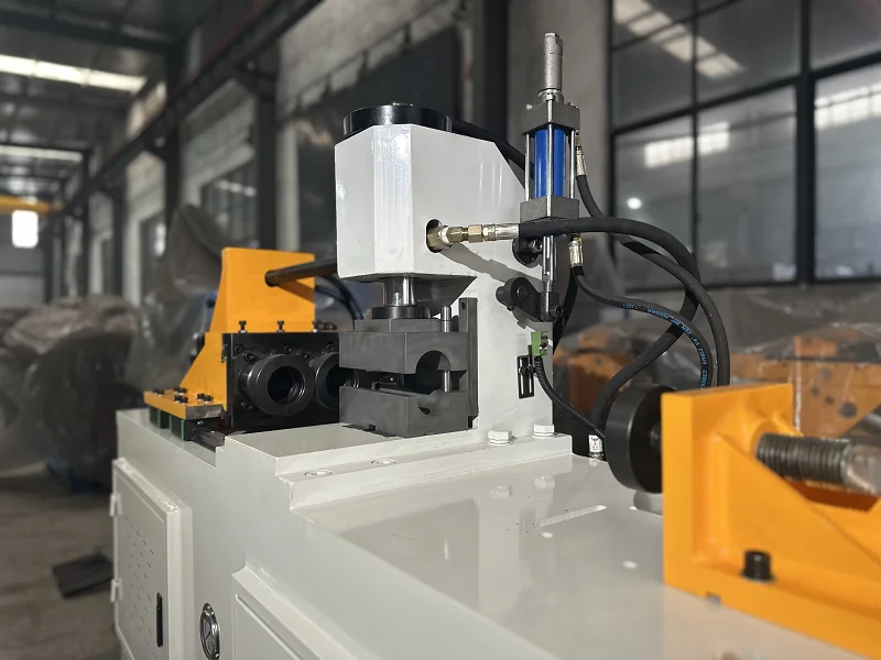 Автоматическая симплексная термоусадочная машина для труб