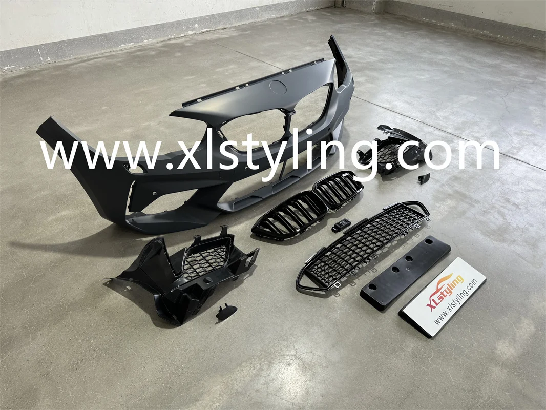 XLstyling PP Material M2 Front Bumper Body Kit for BMW 1 Series F21 F20 LCI 2015-2019 118I 120I 125I M14I