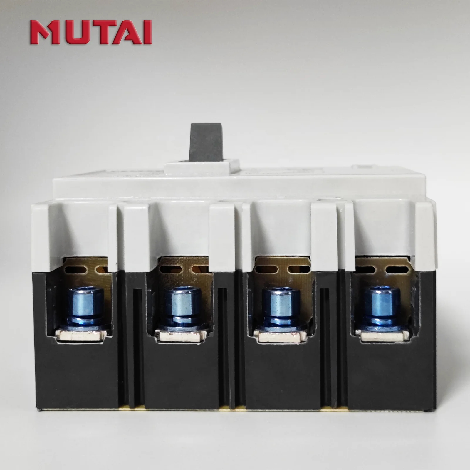MUTAI Factory AC 400V MCCB 10a 63a 100a 125a 250a 400a 4Pole Prices Mould Case Circuit Breaker