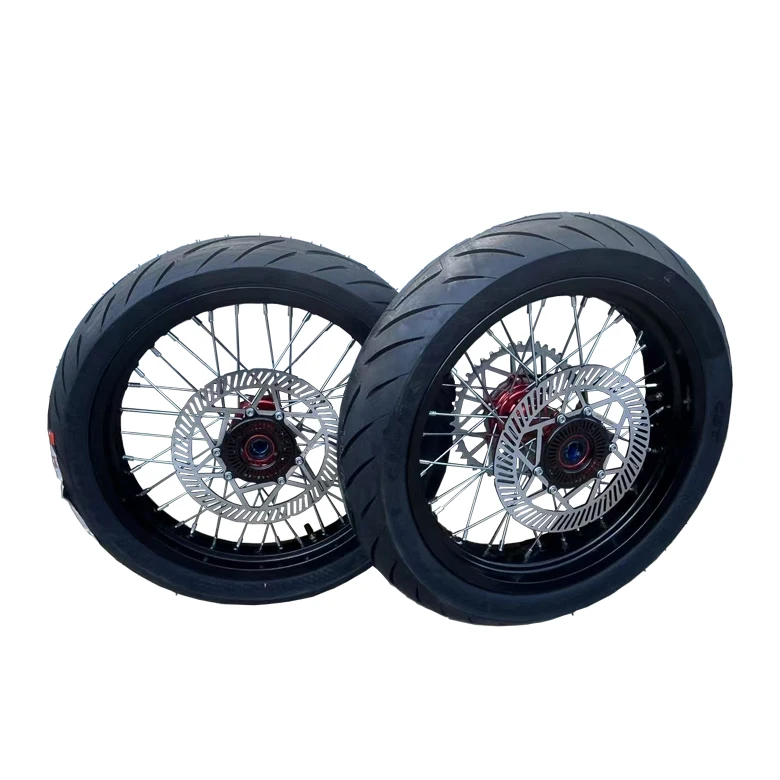 rim wheel wit tire 1.jpg