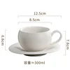 Taza y Platillo en Forma de Huevo de 280ml en Blanco Mate con Asa