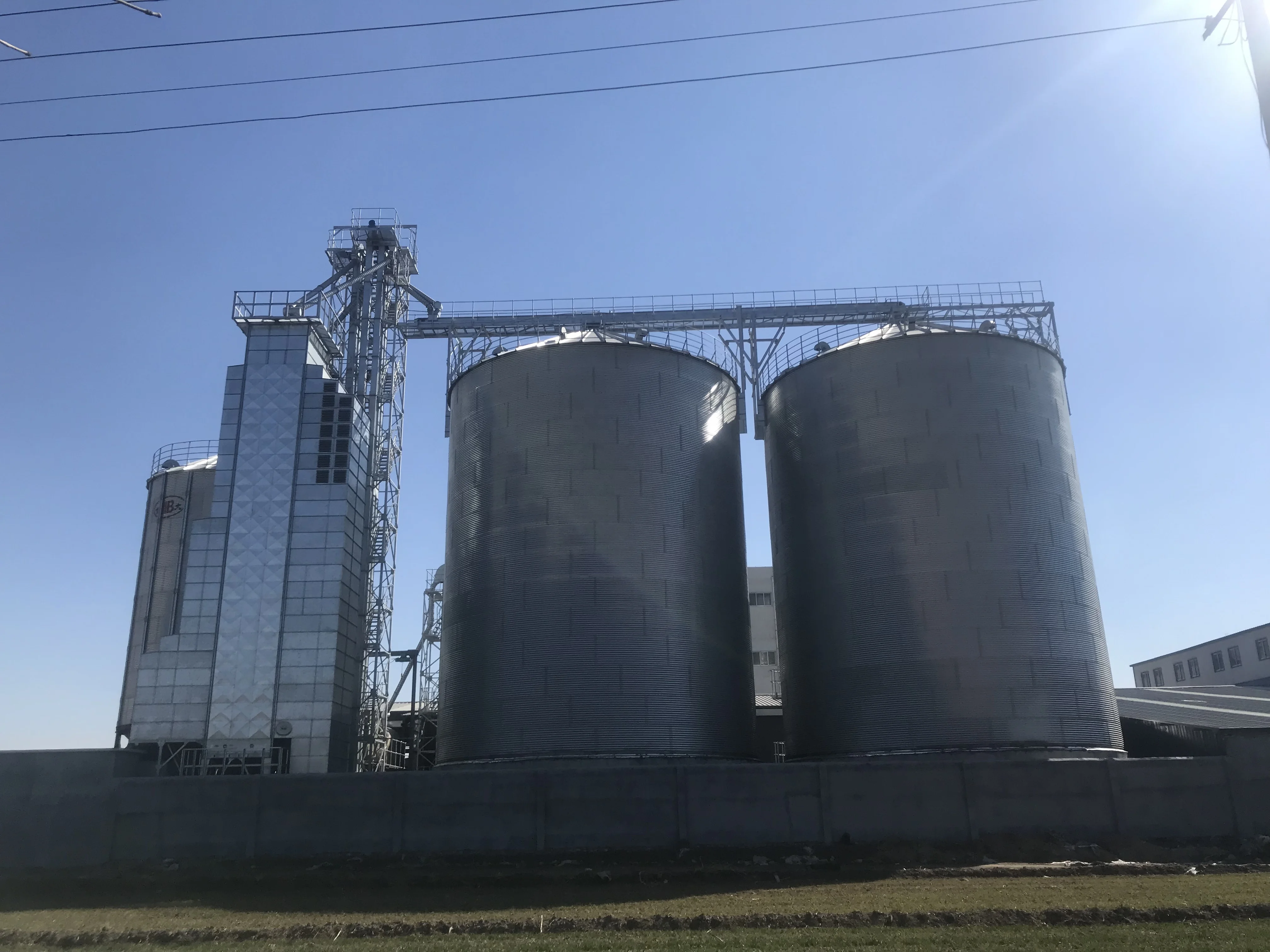 Circulating Grain Drying Tower 12 Tons Toner Hot air Mechanical Grain Dryer for Sale
