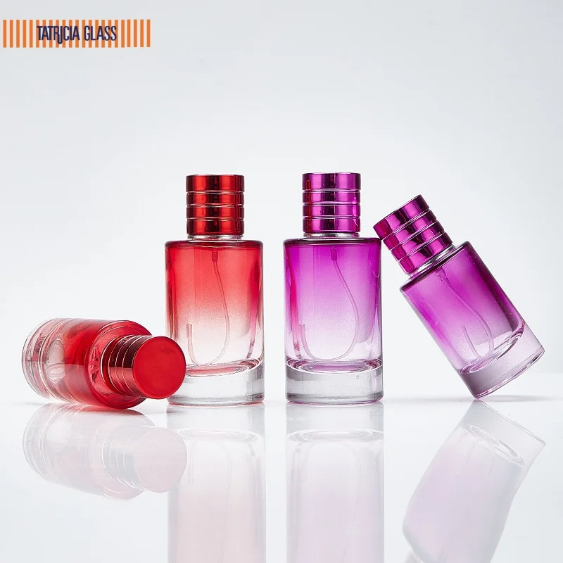 30ml/50ml B2B Recyclable Custom Designer Unique Cute Colored Empty Glass Perfume Bottles in Gold, Red, Black, and Pink