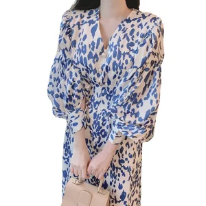 Wholesale Early Spring Elegant Temperament V-neck Single Breasted Waist Show Thin Lantern Sleeve Long Color Dress