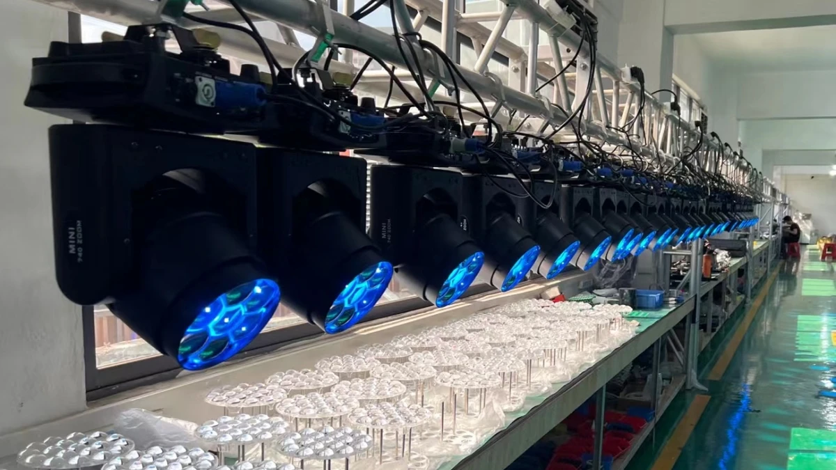 Guangzhou Lincai Stage Lighting Equipment Co., Ltd. 2