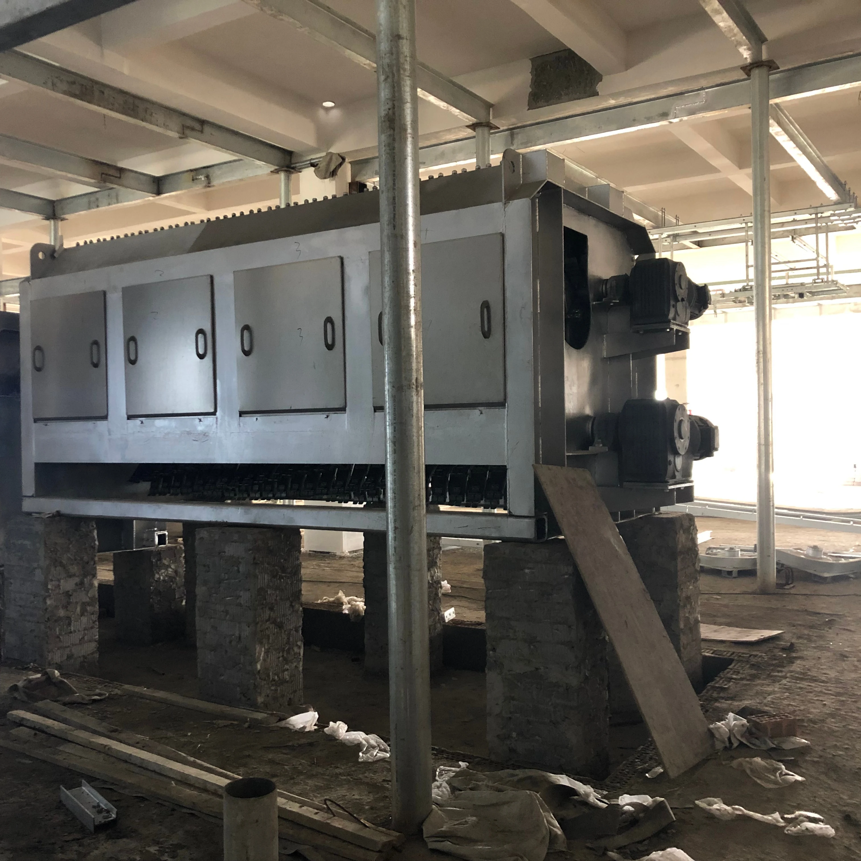 Complete project of small pig slaughtering production line Pig slaughterhouse equipment Pig slaughtering equipment for small slaughterhouse