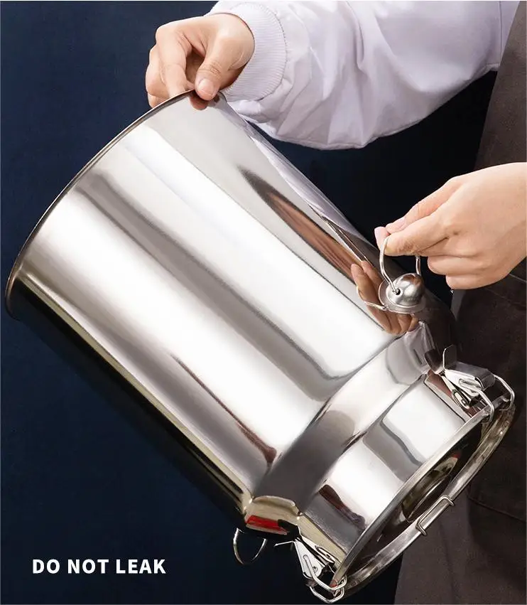 New Arrival Container with Buckle Dustproof Moisture-proof Stainless Steel sealed Pet Food Storage Container