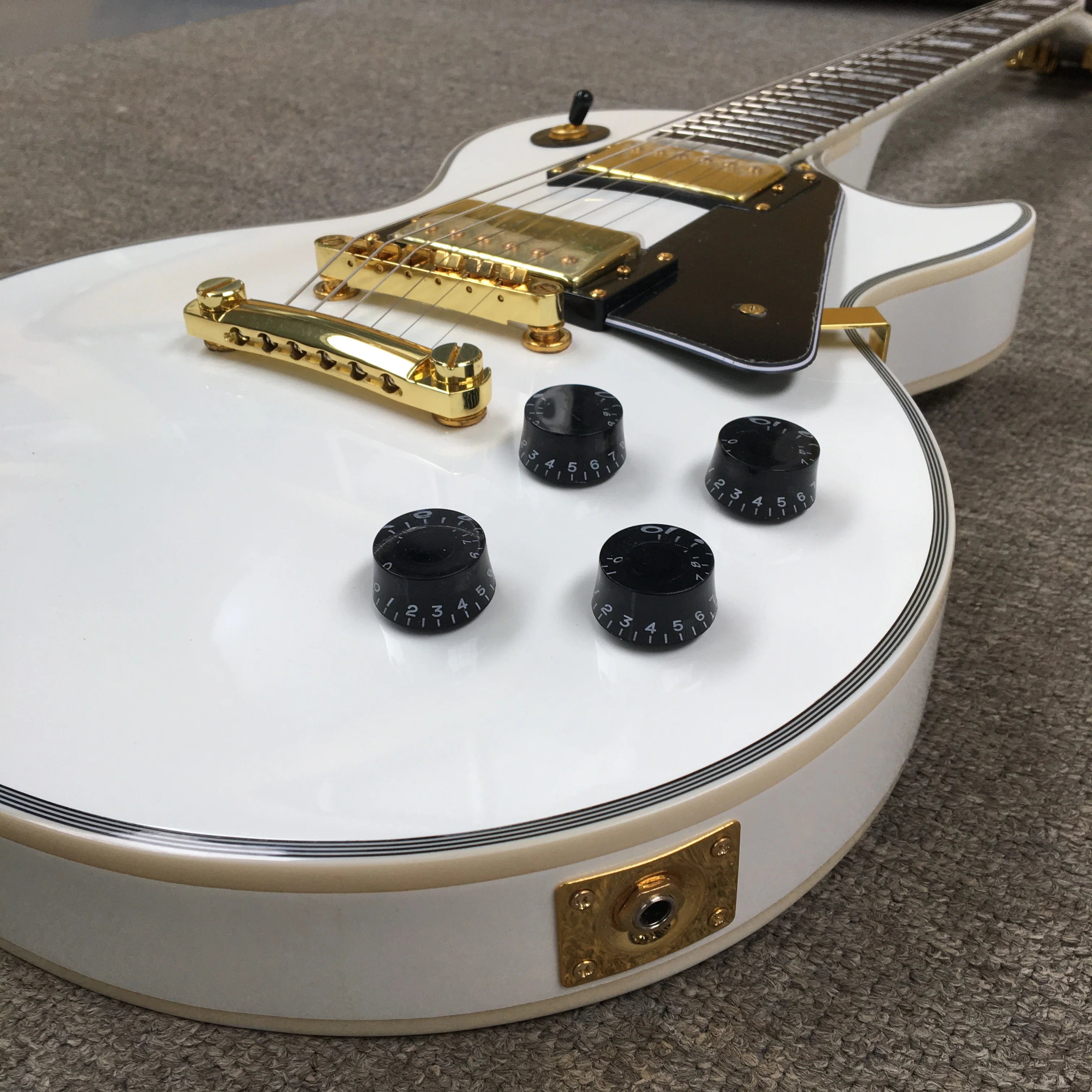 ギター Eart custom guitar les paul maple Gibson Custom Les Paul Custom Natural Finish Electric Guitar