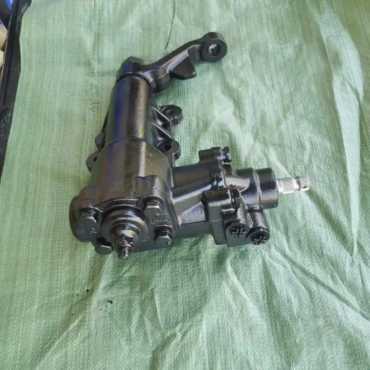 F045 Power Steering Gear Box for Isuzu 4JB1 8971099866