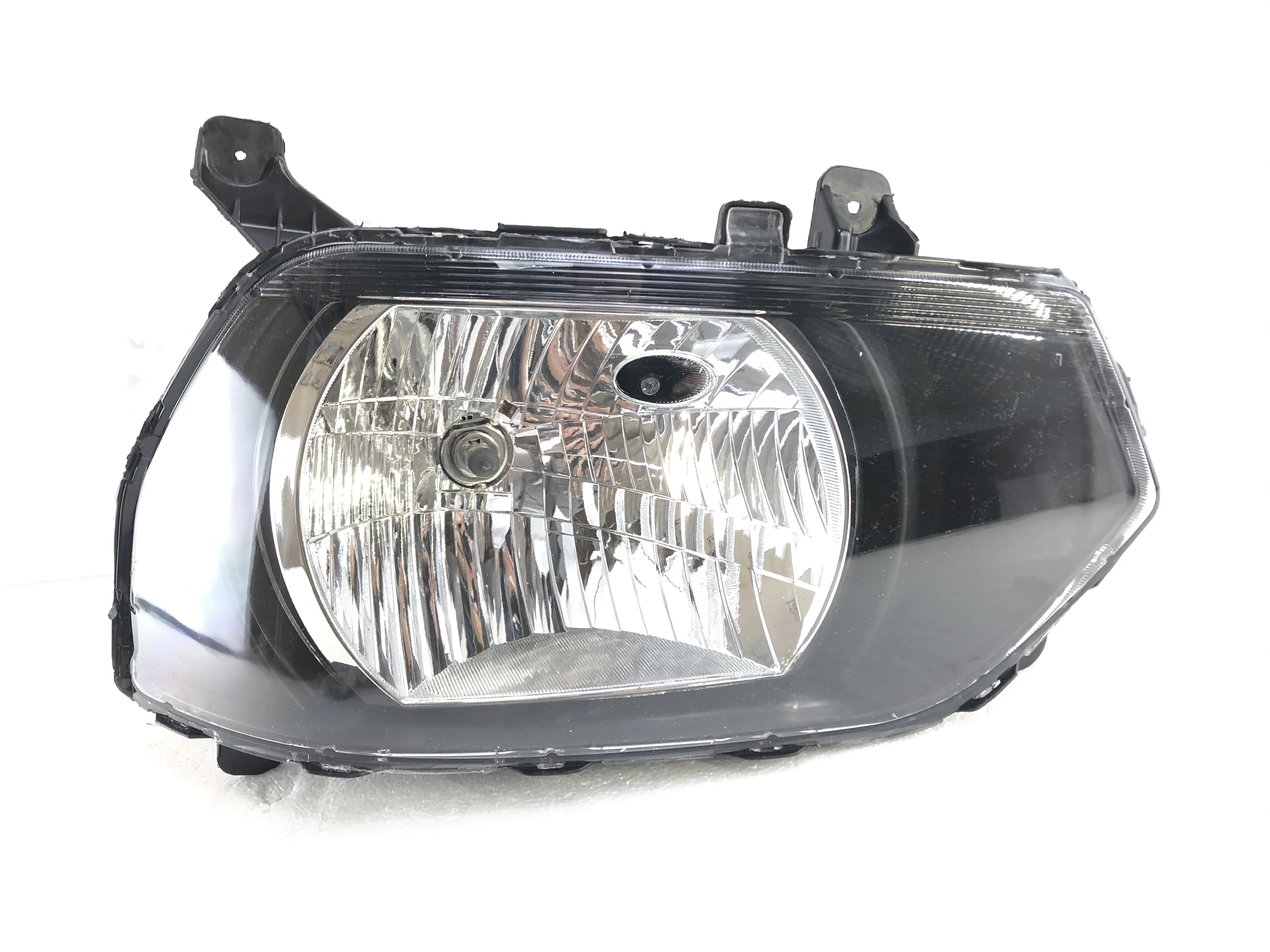 Hino500 Euro4 Headlight 81150-EW042 by GT - High Performance