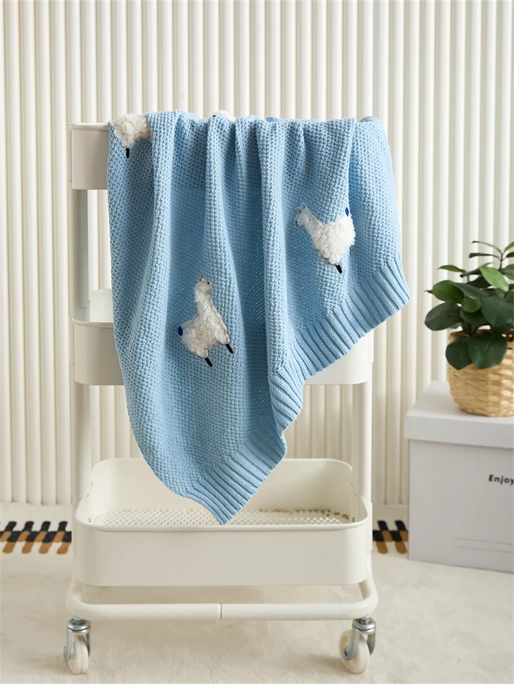 For Children Cute Lamb Knitted Blanket Soft and Comfortable with Multiple Colors xysx factory