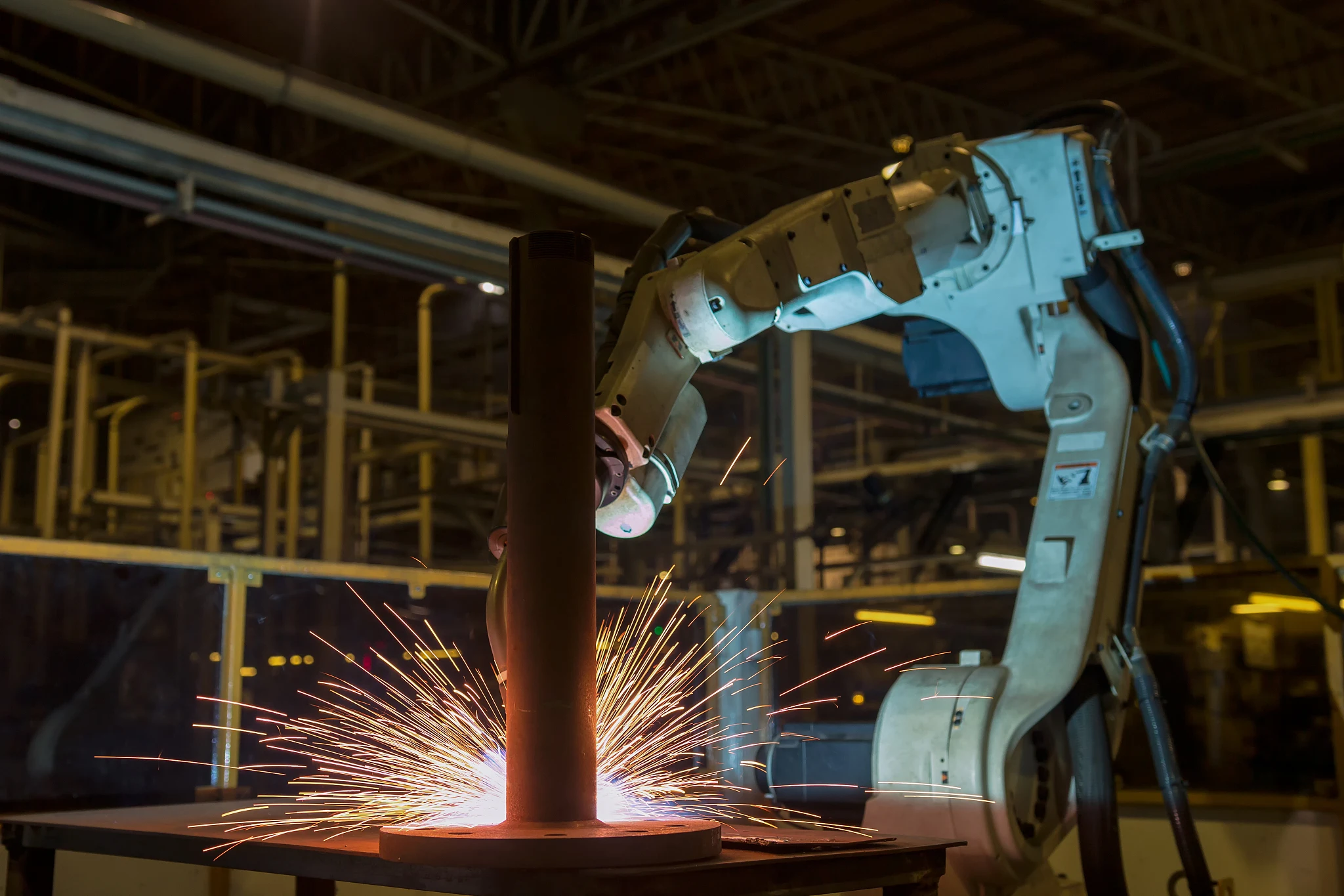 6 Axis Welding Robot Arm Vacuum Industrial for Construction Industry 6 Axis Robot Arm Wending Machine