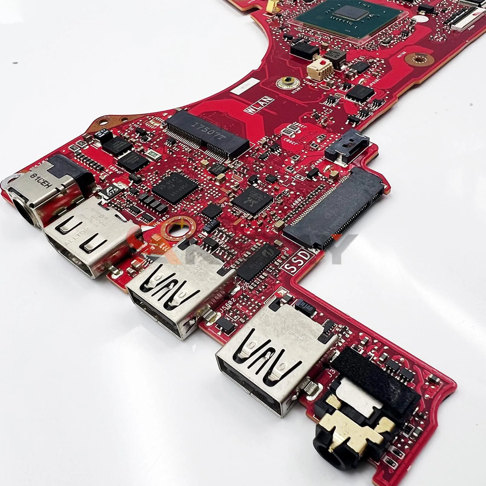 ASUS ZEPHYRUS GX501GI マザーボード修理アップグレードに使用