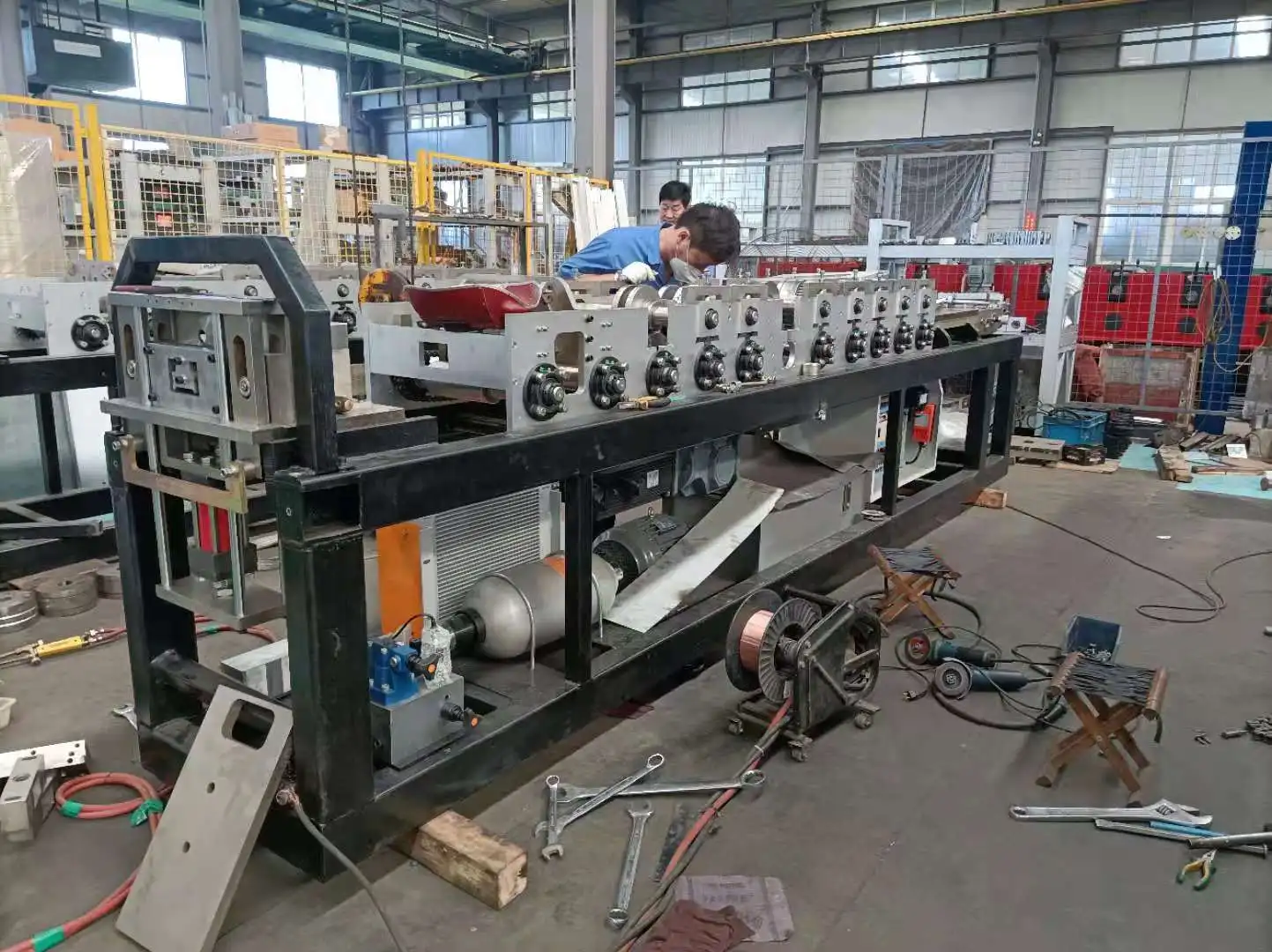 C89 LGS Light Gauge Steel Villa house structure Roll Forming Machine.jpg