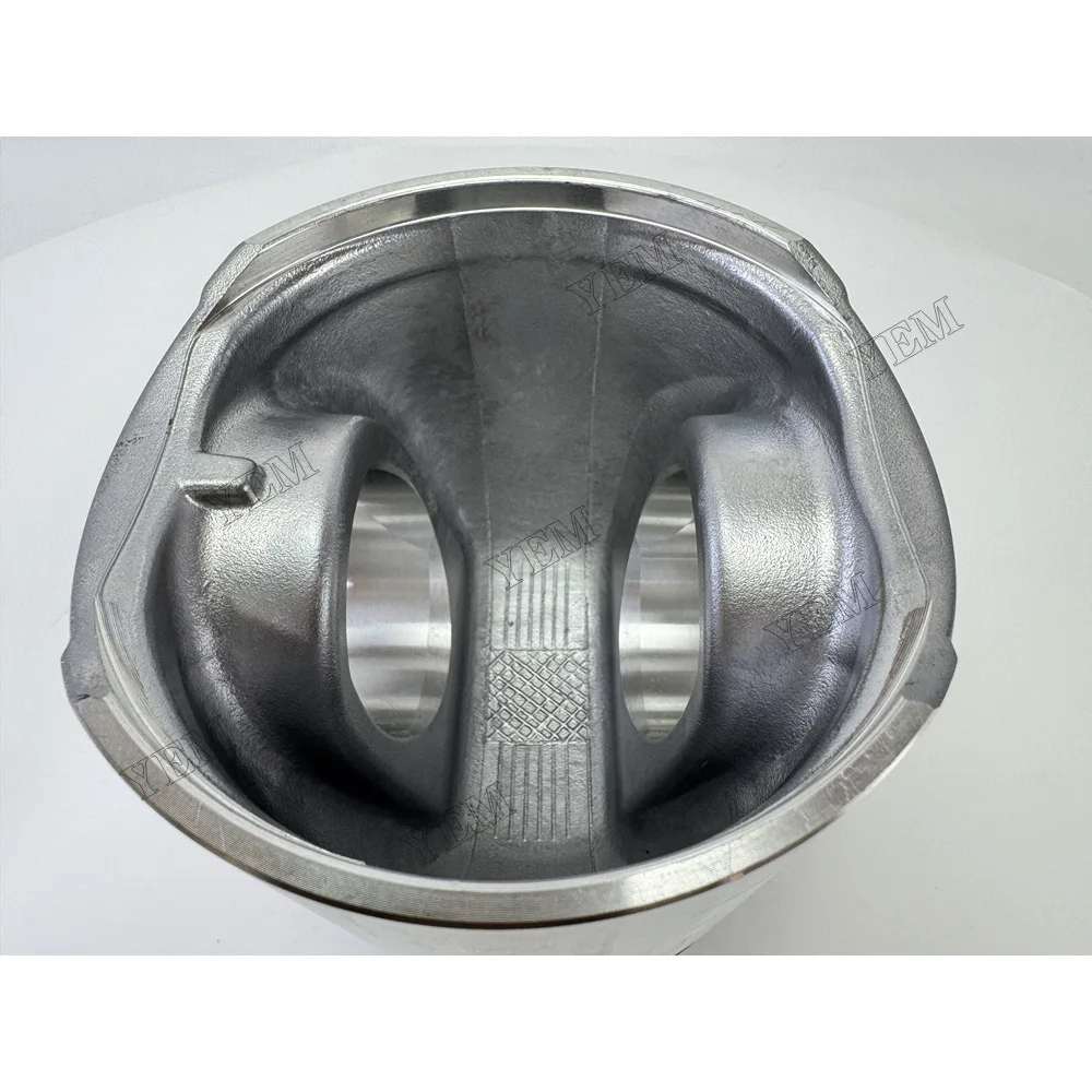 Piston With Pin and Circlip 1822098C3 for Perkins 1306 High Performance Engine Parts 4