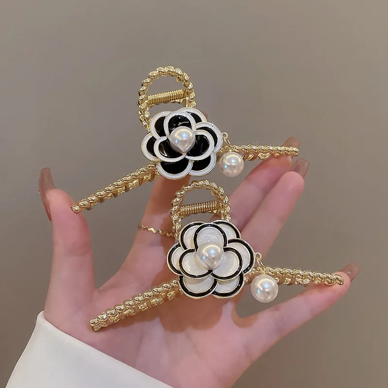 Элегантный Камелия дизайнерские волосы коготь клип сплав жемчуг Акула заколки для волос для женщин Свадебные аксессуары заколки для волос для девочек модная повязка на голову