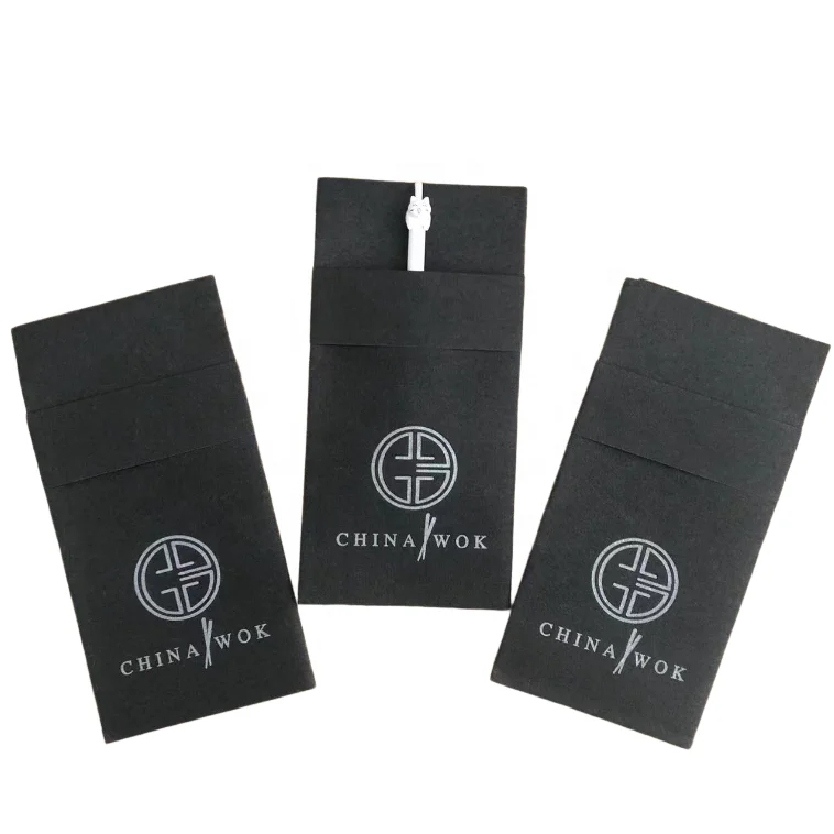 Популярные черные обеденные салфетки пользовательские салфетки с логотипом бумажные салфетки бесплатный образец