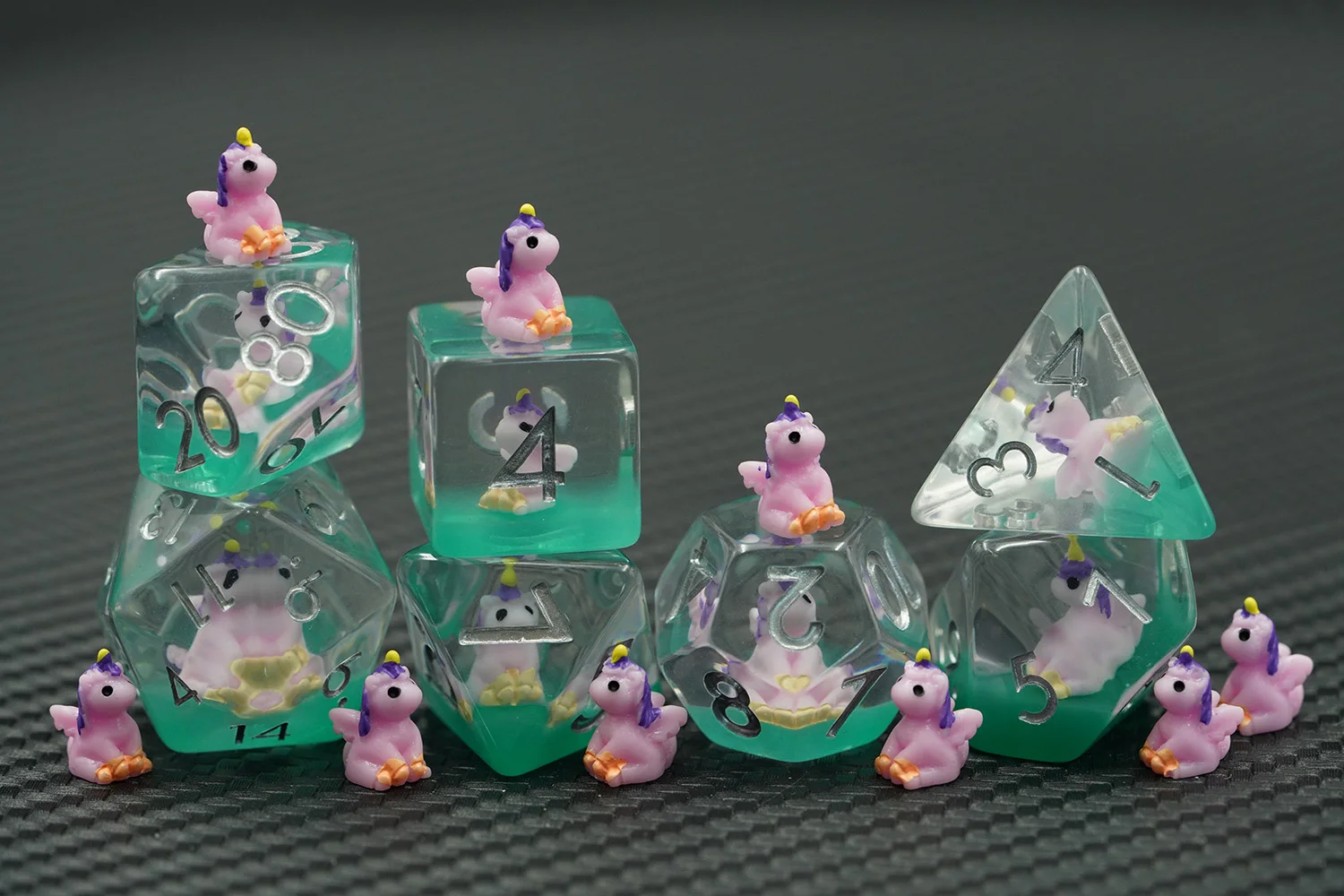 Customized Polyhedral Dnd Pink Unicorn Inside Dice Resin Dice for Dragon and Dungeon Tabletop Games details