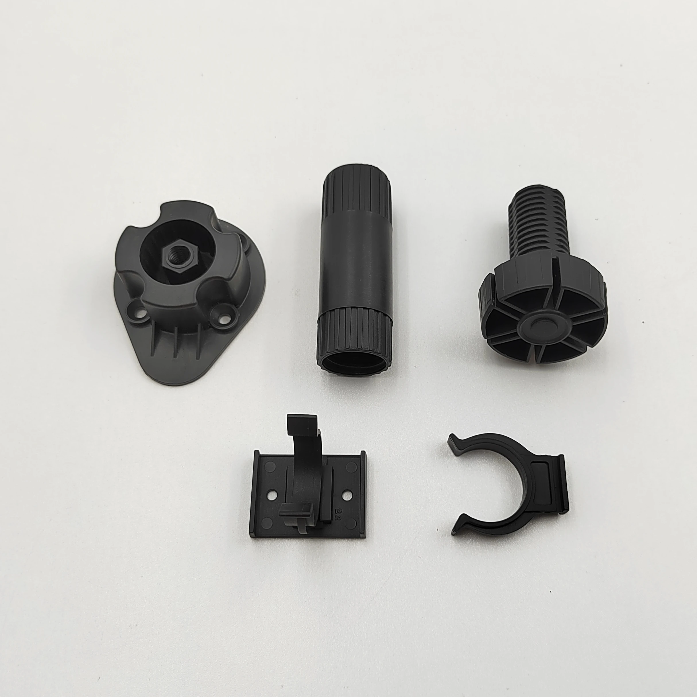 Set Di 4 Piedini Per Mobili, Gambe Regolabili Per Armadietti, Piedino Di Livellamento In Plastica Nera, Gamba Stabile, Per Clip Per Pedana Per Bagno - Foto 3