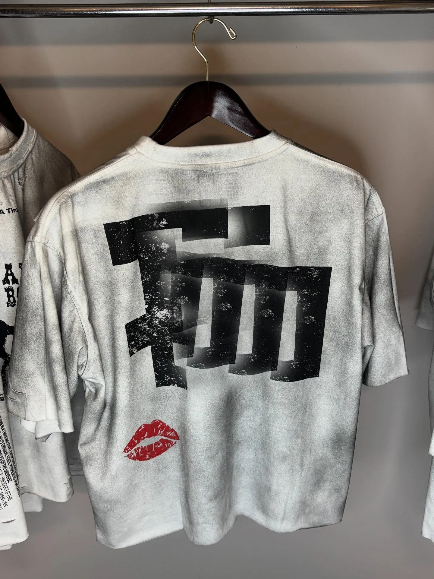 Custom Heavyweight Short Sleeve Rhinestone Graphic Printed Cropped Streetwear Distressed Acid Wash T-shirt Ringer Tee Shirt Men gallery 4