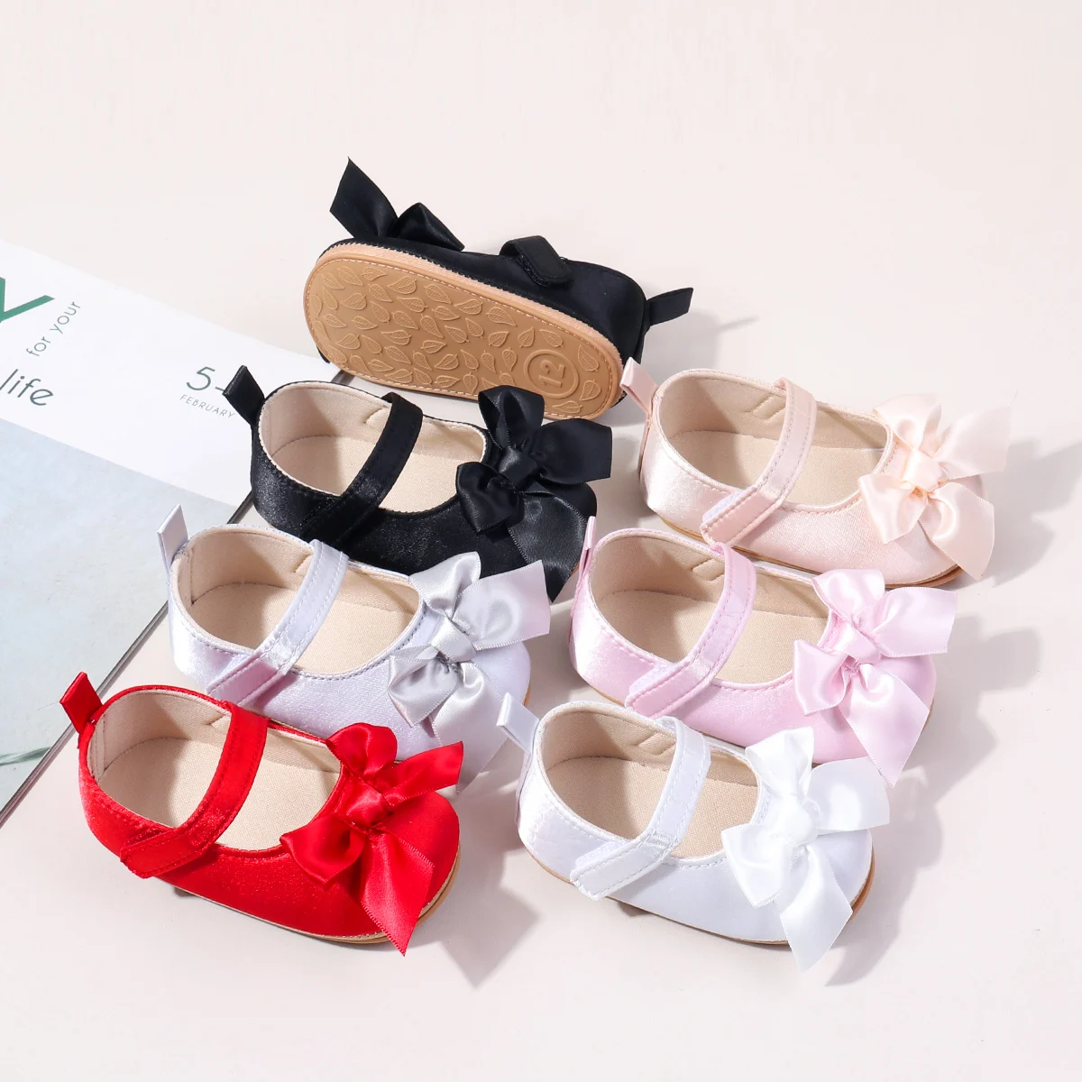 2025 Spring Summer New Arrival Infant Newborn Girl Shoes Breathable Cotton Soft TPR Soles Bowknot Princess Baby Shoes