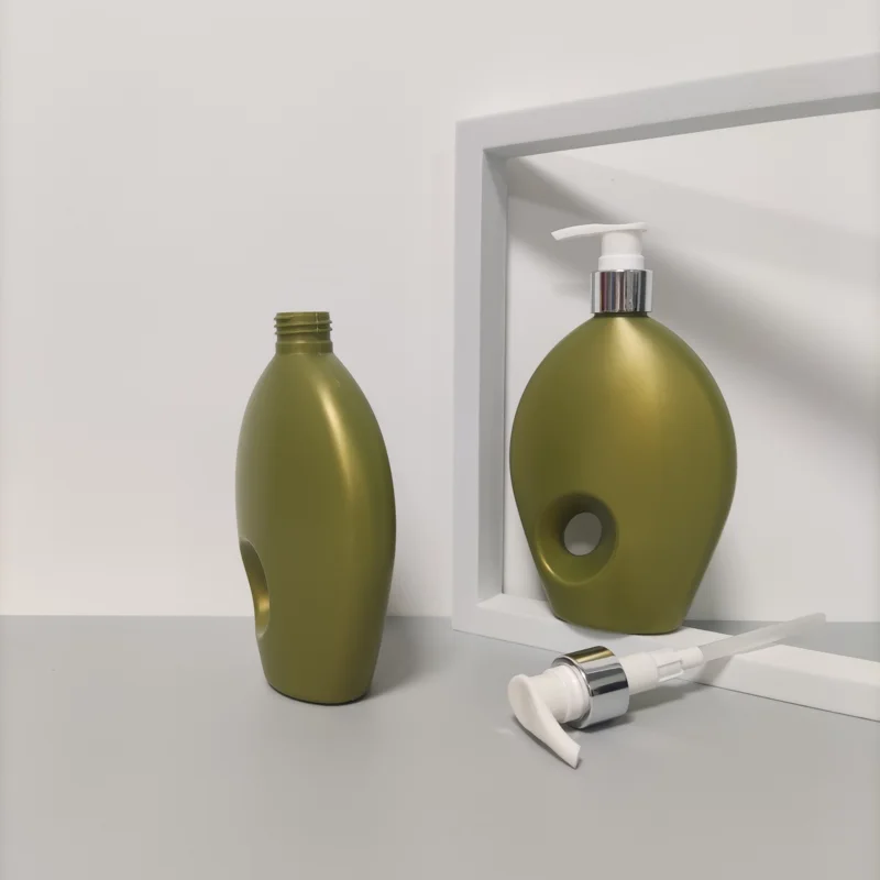 Customized 300ml Shower Gel HDPE Bottle With Handle for Shampoo Flat Plastic Empty Lotion Pump Bottles