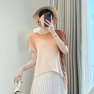 Women's Summer Chiffon Pleated Crew Neck Top Generation Hair Temperament Tassel Design Gradient Large Size T-Shirt Printed