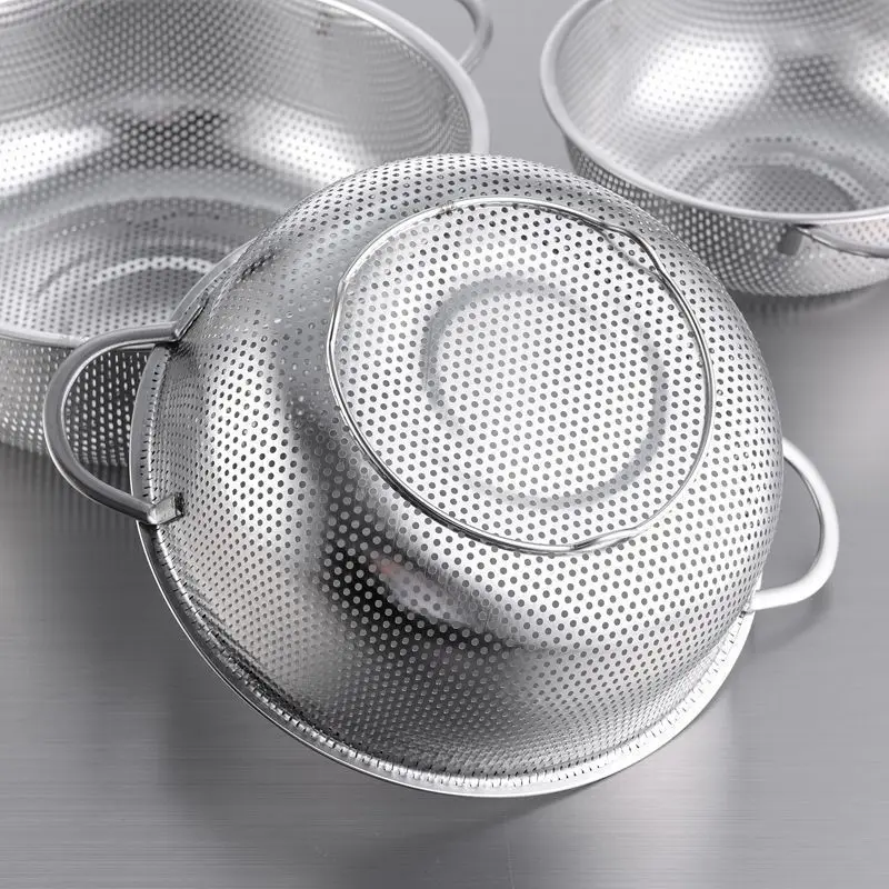 2 Passoires Fine Maille Acier Inoxydable - 12cm & 8cm - Idéal Thé, Jus, Œufs - Avec Crochets