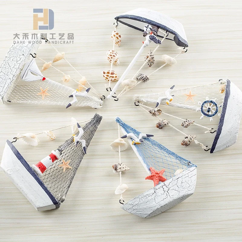 Creative Wooden Sailboat with Crack and Shells Seagulls Decor Mini Wood Sailboats Crafts for Home Room Decoration