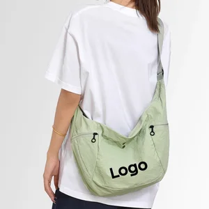 Custom Logo Large Capacity Single Shoulder Nylon Zip Crossbody Bag Unisex Versatile Tote Bag Outdoor Shopping Armpit Horn Case