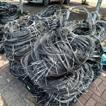 Factory Wholesale 10*10*1.4m Inconspicuous Obstacle Low Visibility Stopping Heavy Vehicles in Field Quick Delivery