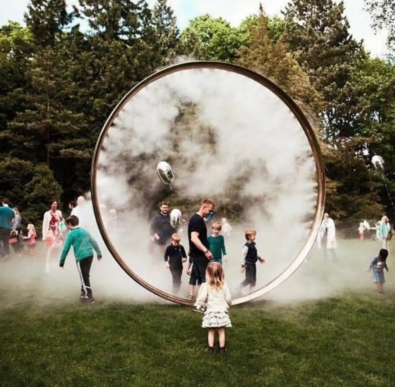 Modern Metal Ring Circle Statue Stainless Steel Cloud  Mist Arch Park Lawn Decoration Fountain Sculpture