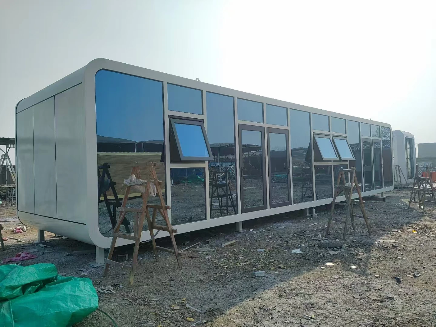 Customized 40ft Expandable Container House with Kitchen & Bathroom ... - Luxury Vertical Homes With Private Home Office Space