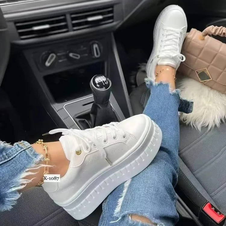Women White Sneakers Thick Bottom Solid Plus Size Women Shoes