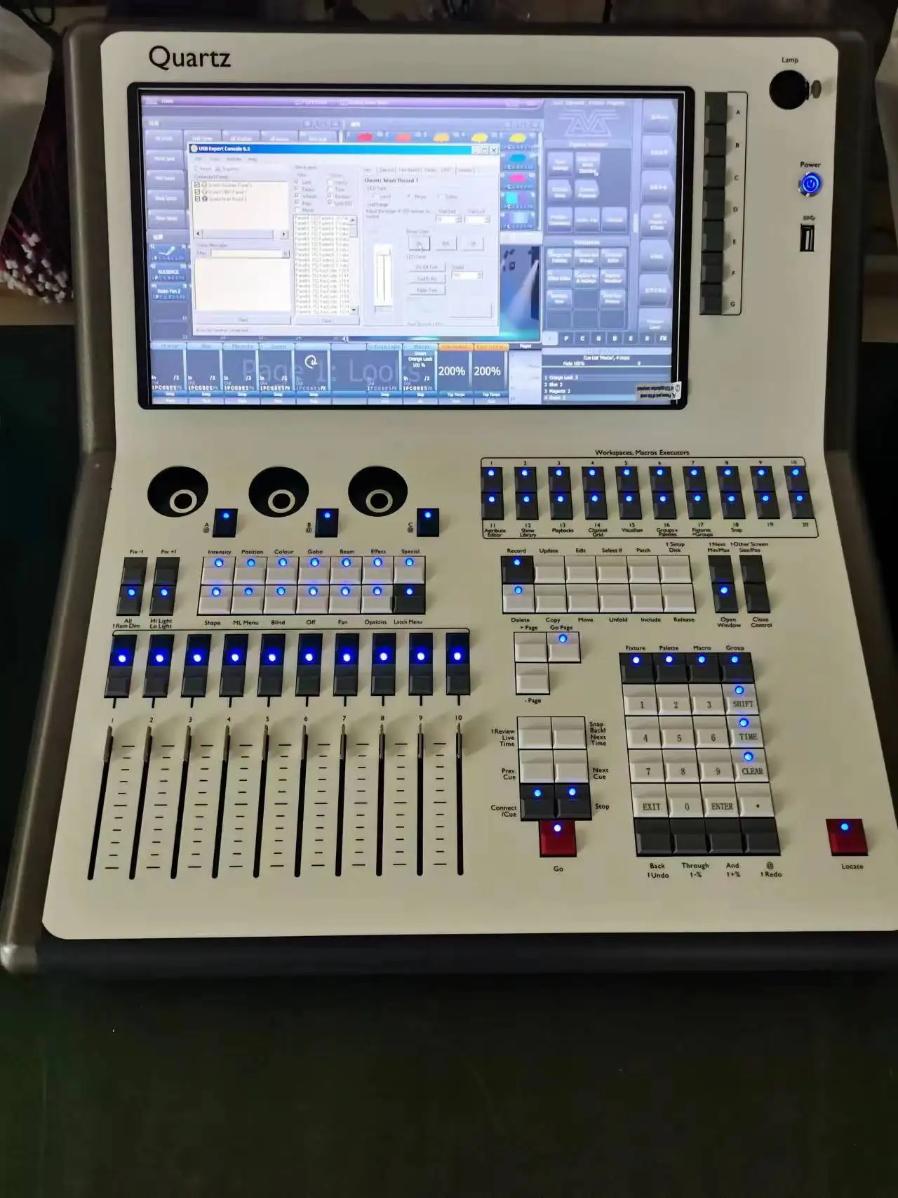 Avolites Quartz 4DMX Console - Professional Lighting Control