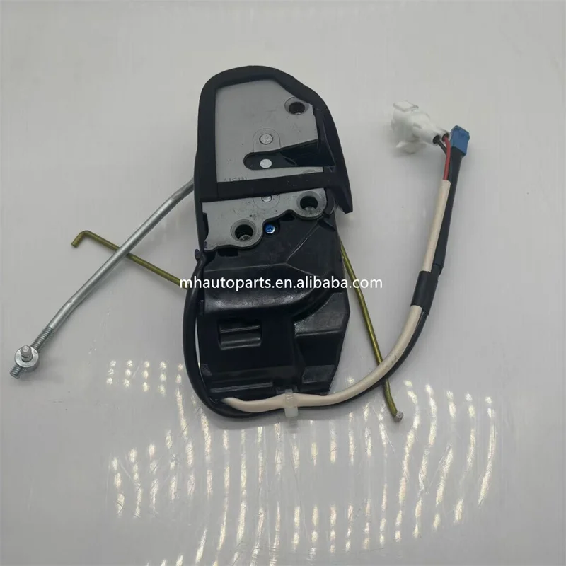 るー Toyota Land Cruiser FZJ100 OEM Genuine Back Door Lock | 69110