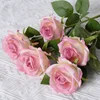 ผ้าไหมสีแดงกุหลาบ