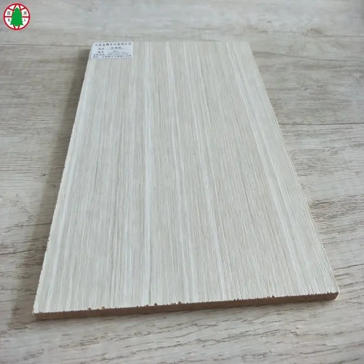 Veenered Lasani/wooden Wooden Laminated Panel/2018 New Panel E1 Mdf