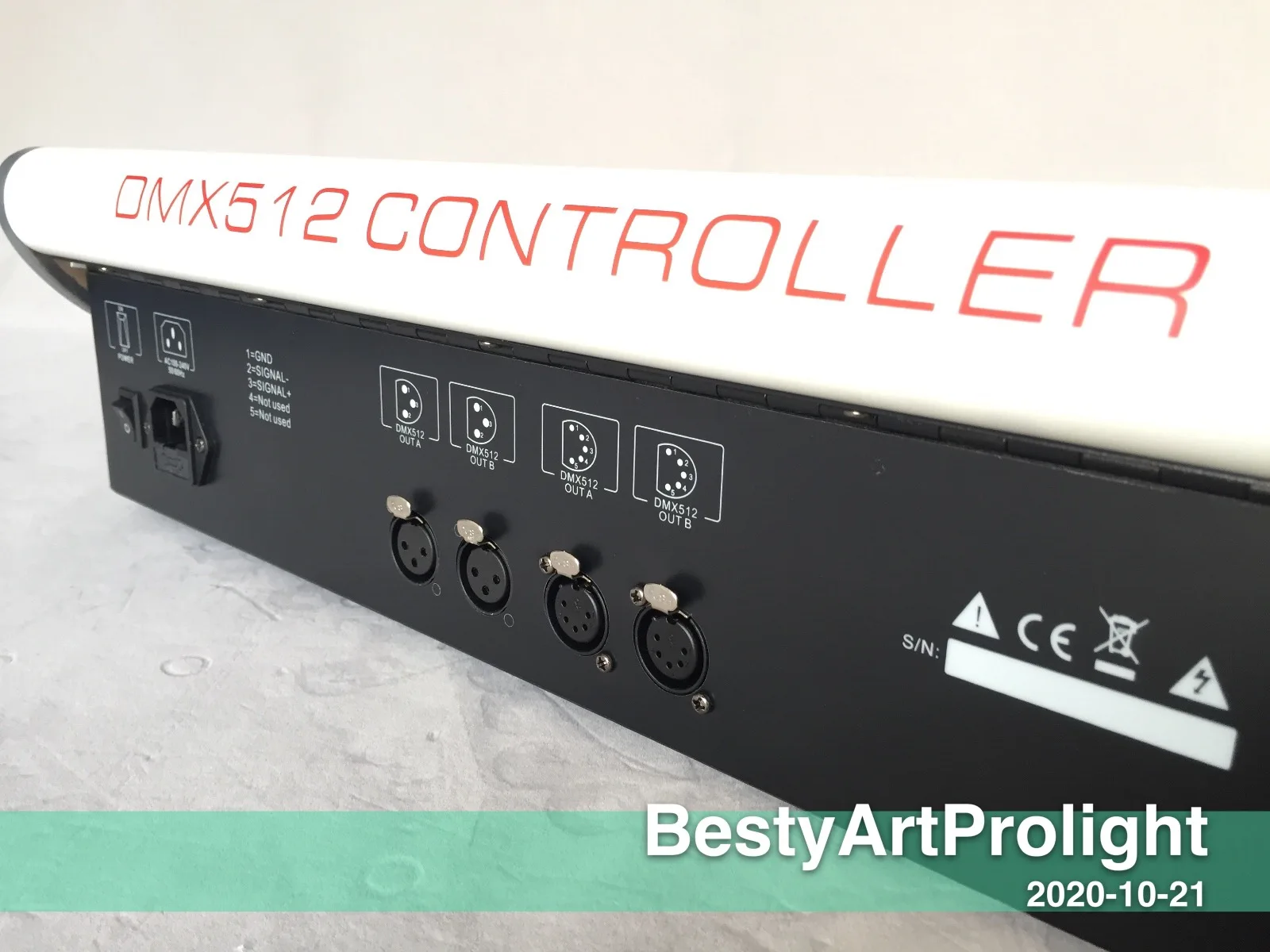 Minipearl 1024 Dmx 512 Lighting Console Controller & Flight Case - Oem