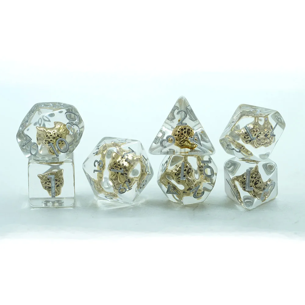 Set i personalizuar i zareve të poliedrit të qartë 16mm prej harxhuture me formë leopardeni për lojë DND