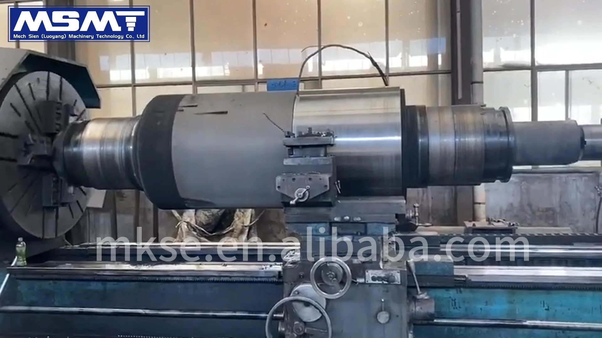 42crmo Large Roller Shaft Oem Cement Plant Trunnion Wheels Customized