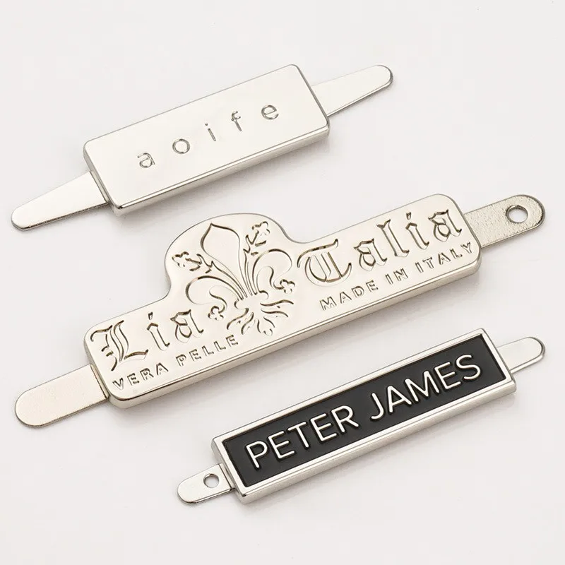 Custom High Quality Metal Labels for Clothing and Handbags Gold & Silver Plating Logo Tags Roll-Shaped Garment Accessories