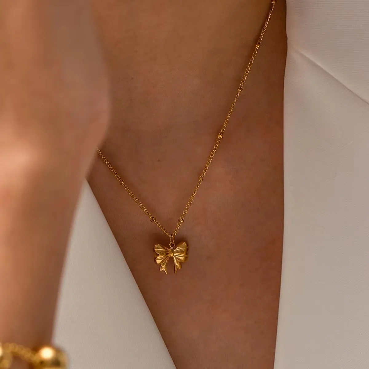 18k Gold Plated 3D Bow Pendant Necklace